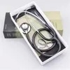Ống nghe hai đầu y tế với bao bì bên trong bằng xốp và kích thước hướng dẫn sử dụng 18.6X10.8cm